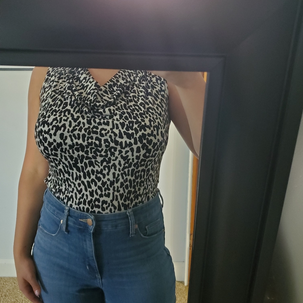 Calvin Klein Lepord print top